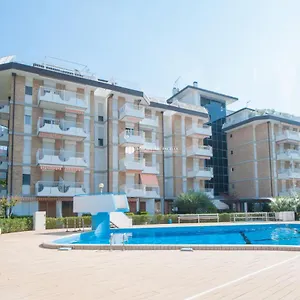 Apartment Santa Fe Immobiliare Pacella, Lido di Jesolo